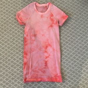 Swiftly Tech Short-Sleeve Shirt 2.0 - Pink Dye | Lululemon